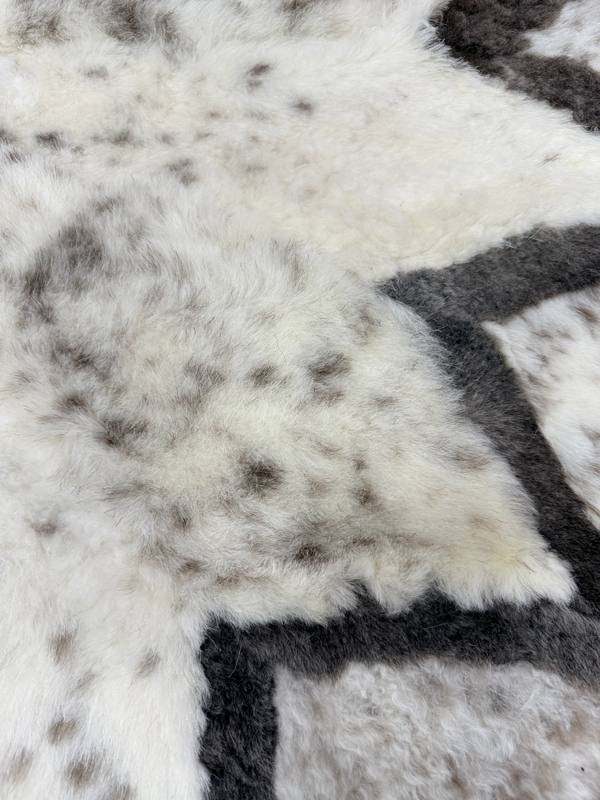 Ковер шкура натуральная овчина меховой