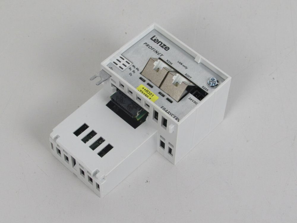 LENZE E84AYCERV