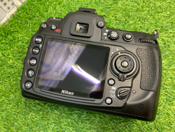 Nikon D300S 1.100 кадров