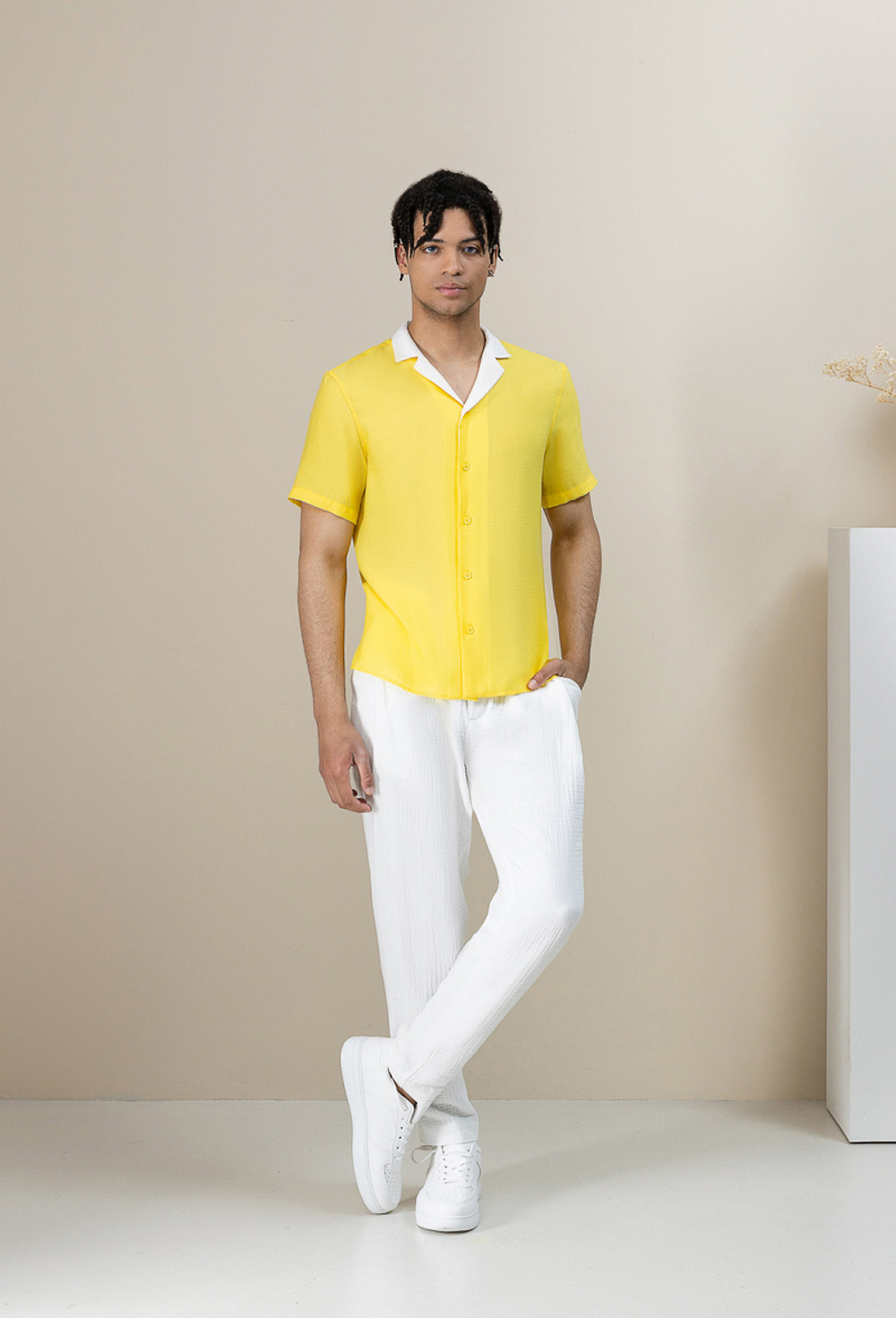 Рубашка с коротким рукавом жёлтая 02-07-23 SS men