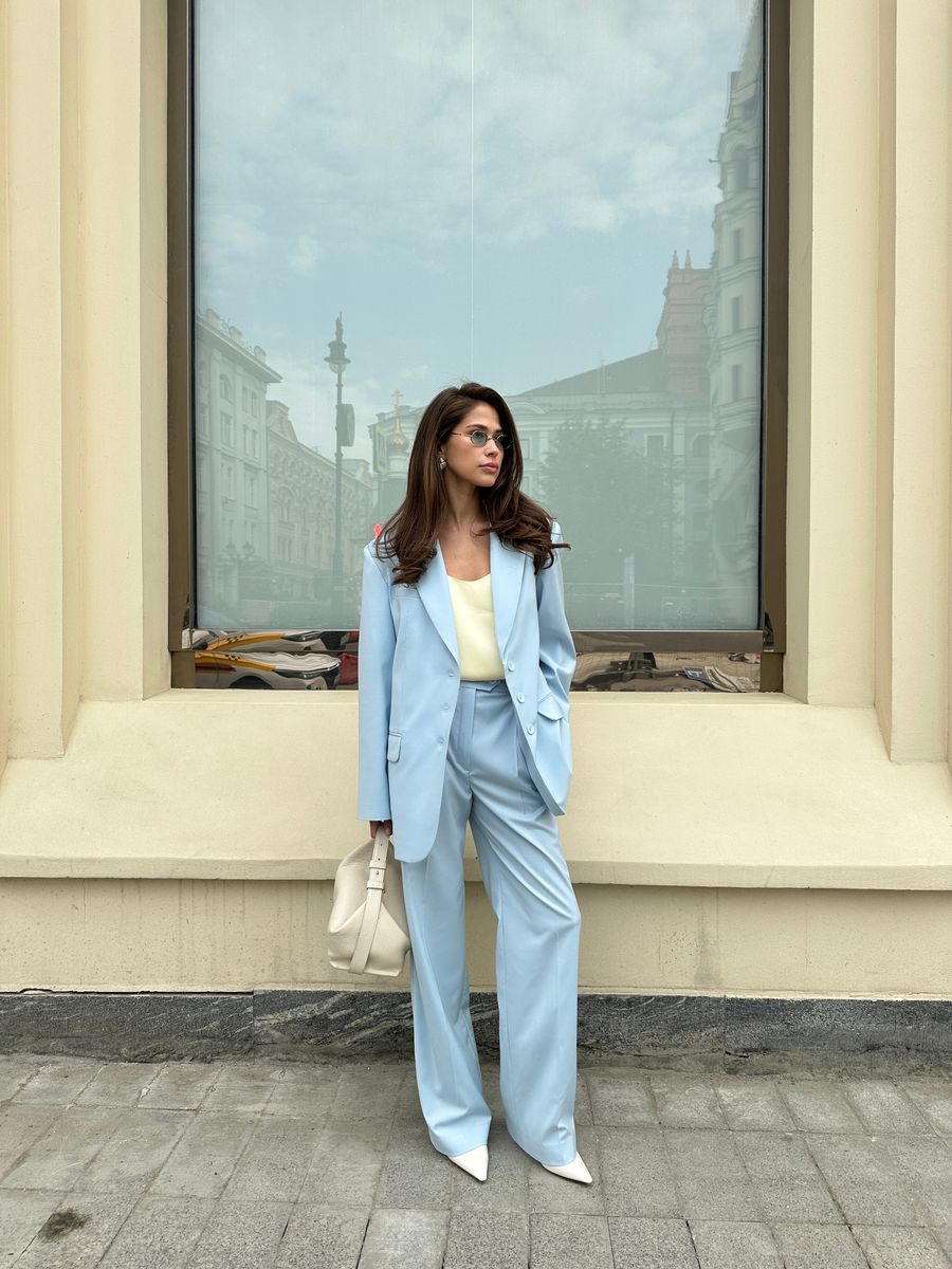 Жакет однобортный голубой