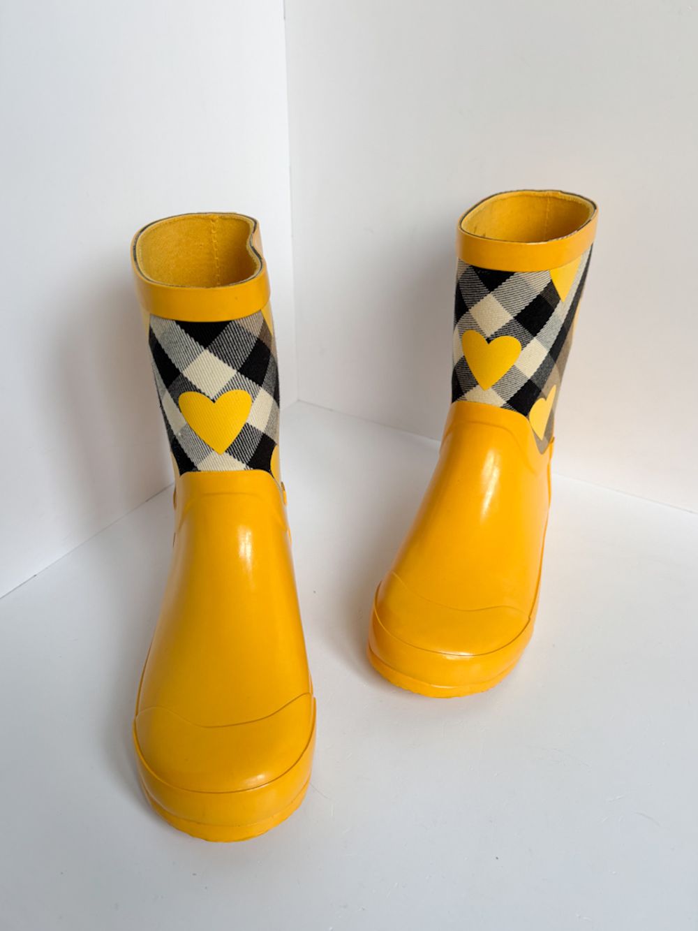 Новые резиновые сапоги Burberry, 31