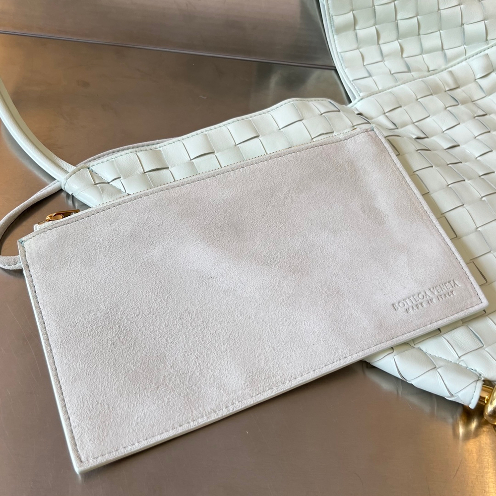 Bottega Veneta Medium Solstice 44 cm