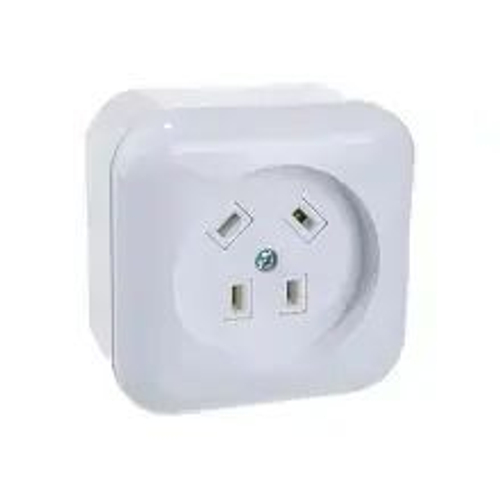 Розетка штепсельная для открытой установки с з/к 32А IP20 400V РА32-005 BYLECTRICA