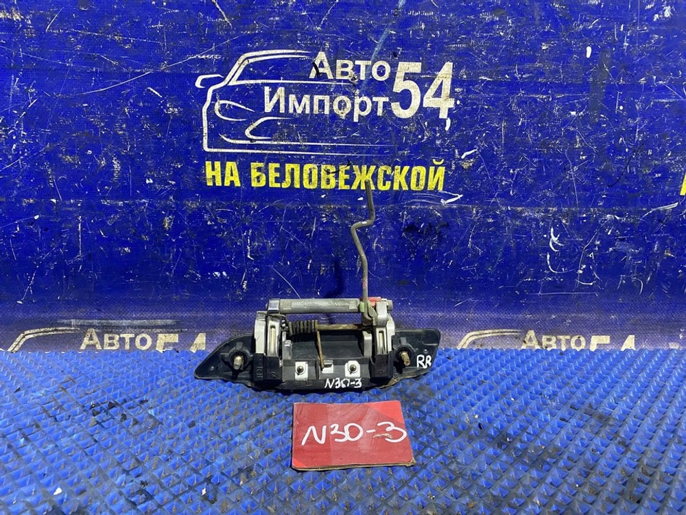 Ручка двери задней правой внешняя NISSAN R'NESSA 2000