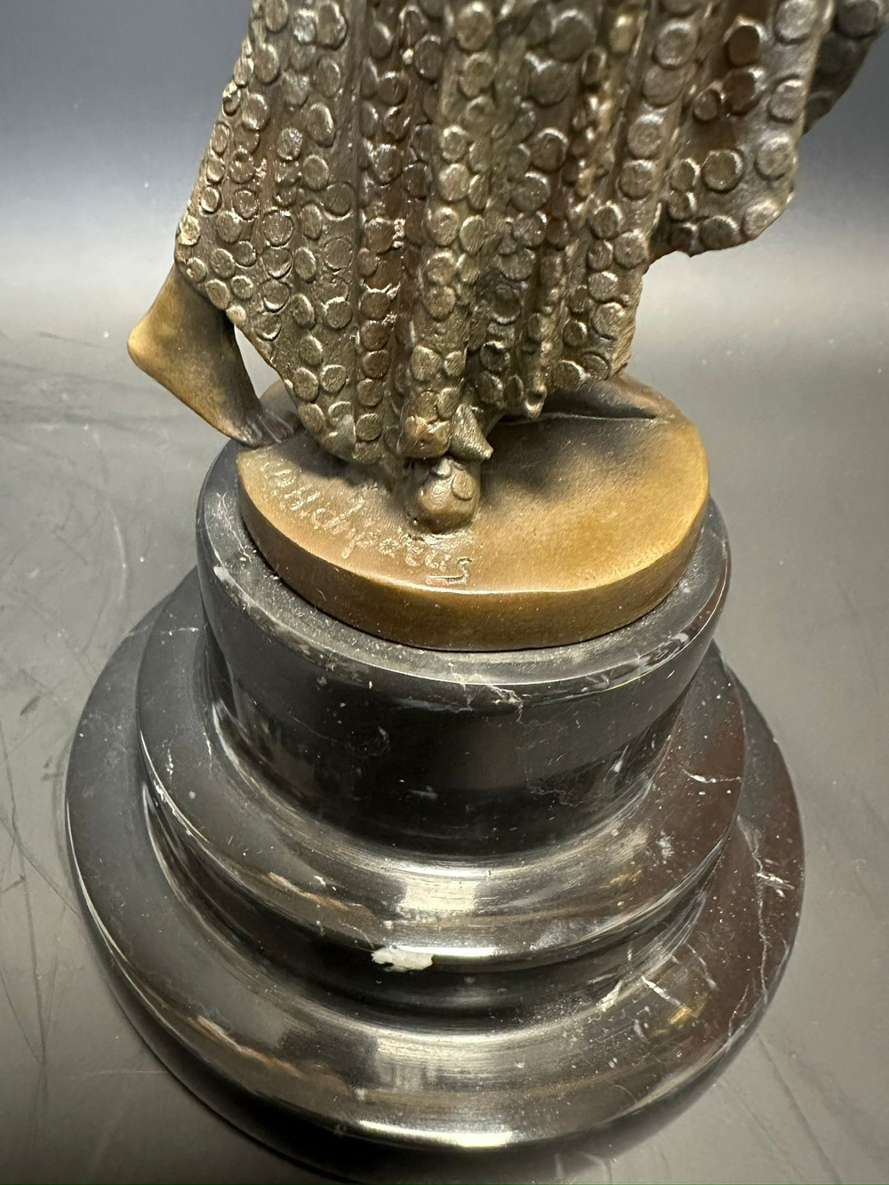 Бронзовая скульптура «Восточная танцовщица»