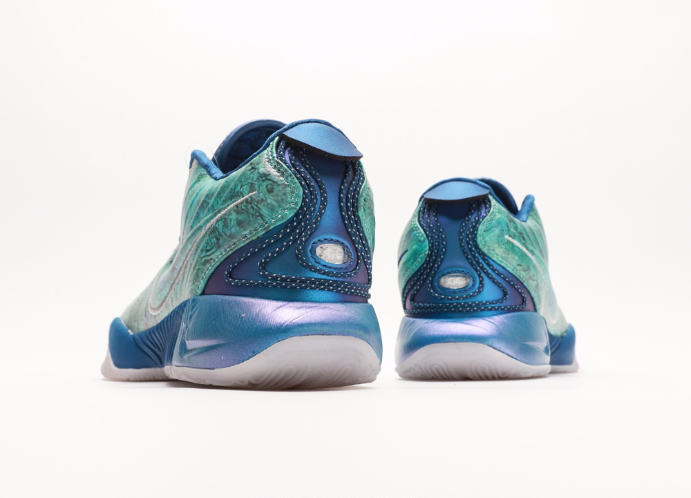 Nike LeBron 21 Abalone Pearl