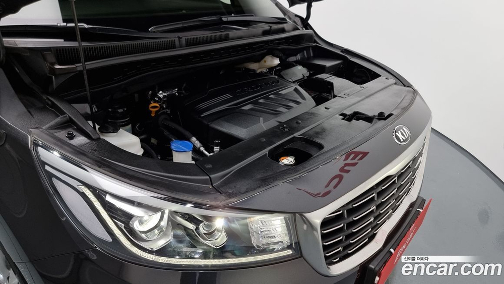 Kia The New Carnival (Sedona) 9-и местный Luxury (06.2020)