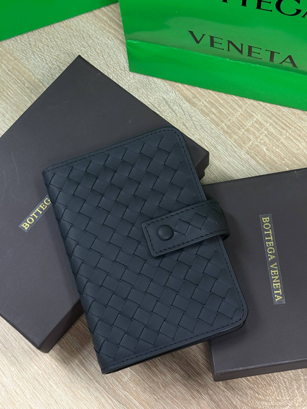 Визитница Bottega Veneta