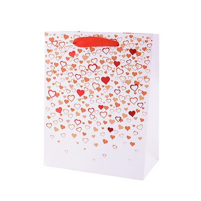 Пакет подарочный "Красные сердца" Тиснение фольгой  18*10*23 см