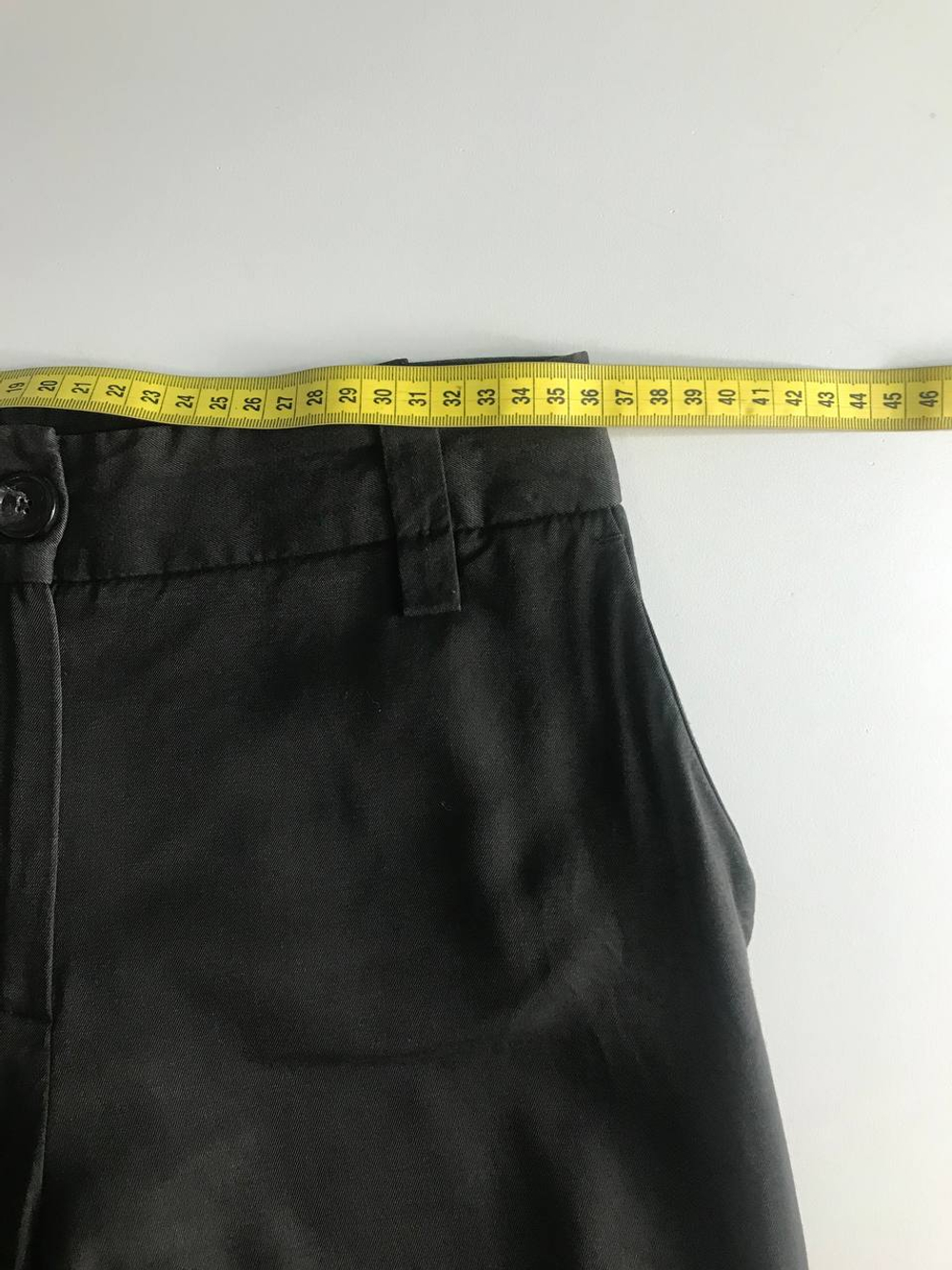 Брюки Massimo Dutti практичные, визуально на 42 размер