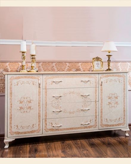 Комод ПАТРИСИЯ широкий корень крем глянец