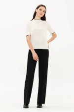 23374 Джемпер женский (молочный / черный)