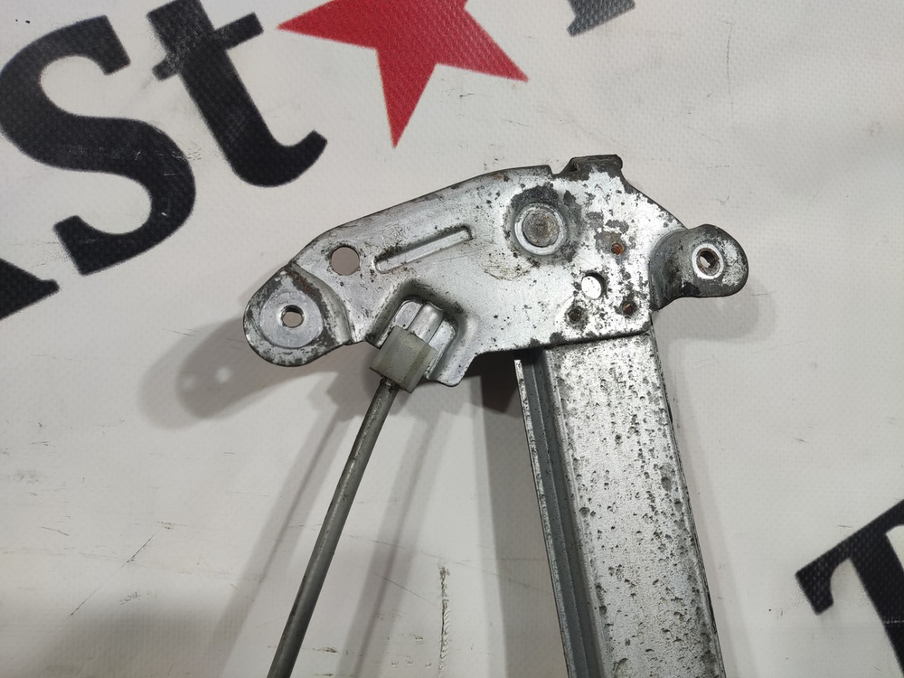 Стеклоподъемник правый 2023г.