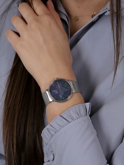 Женские часы Skagen SKW2833