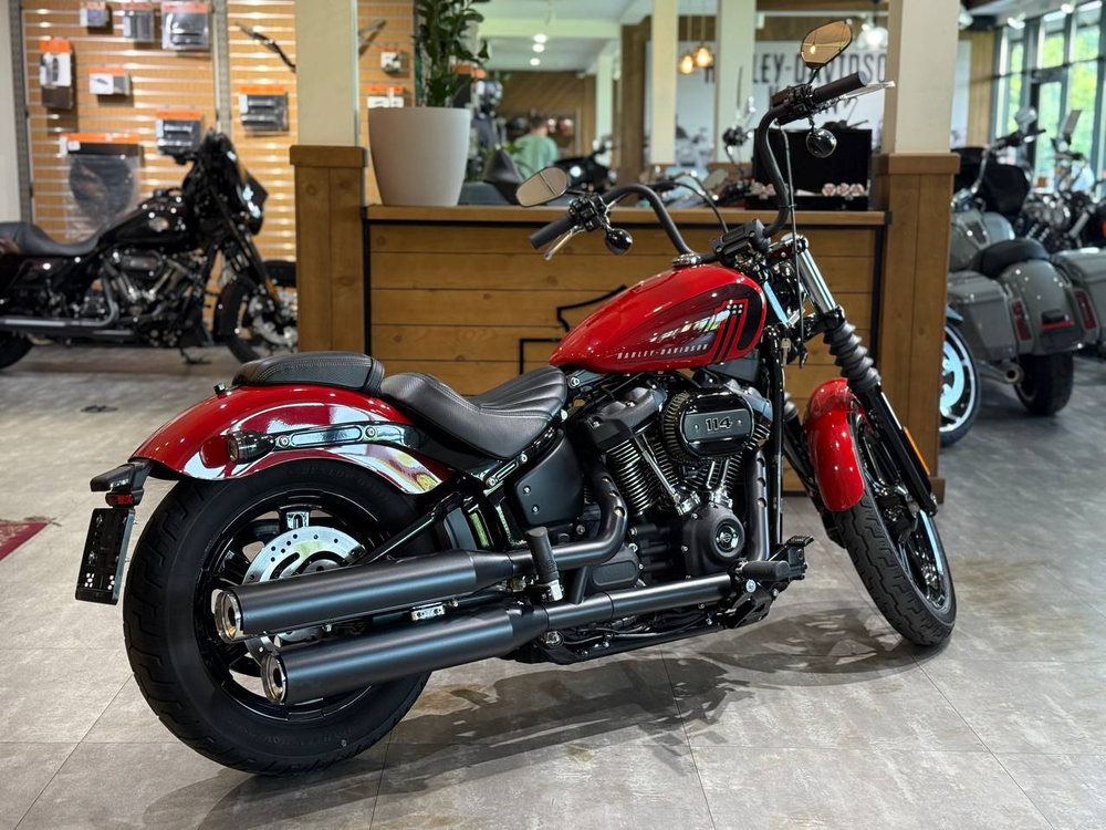 Harley-Davidson Street Bob 114, 2023 (С НДС)