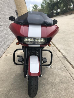 Road Glide Special 114 (2020) Billiard Red/Stone Washed White
