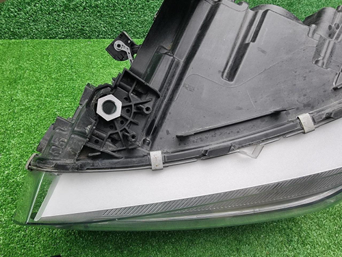 Битая Фара левая BMW X3 G01 (17-21) Adaptive LED