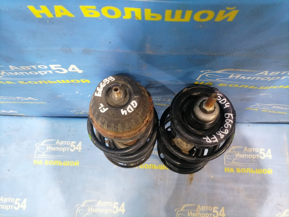 Стойка передняя левая Honda FIT 2001-2007