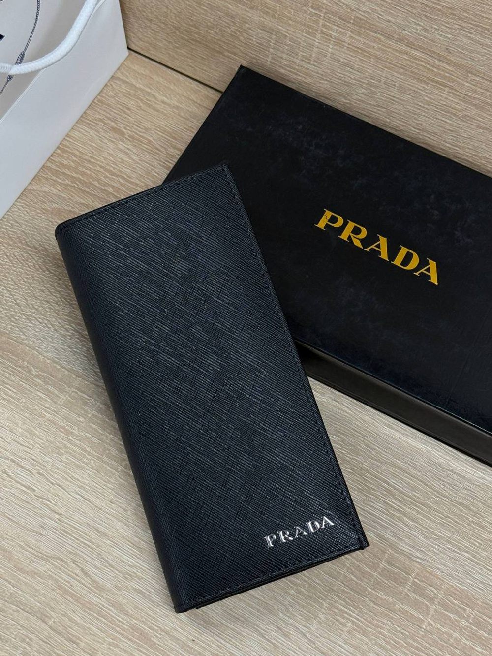 Кошелек Prada