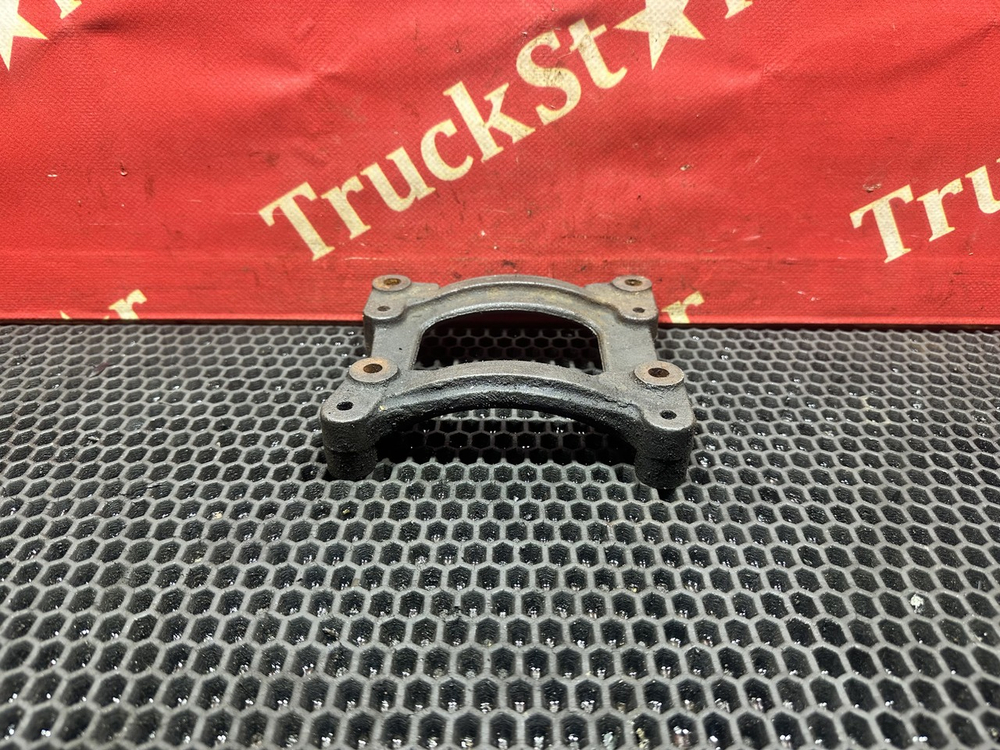 Кронштейн компрессора кондиционера 2021г