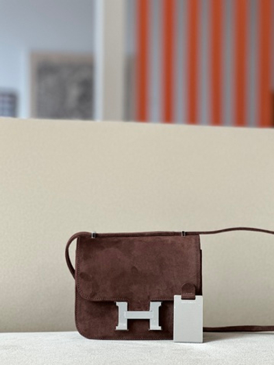 Hermes Constance 18