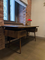 Рабочий стол в кабинет