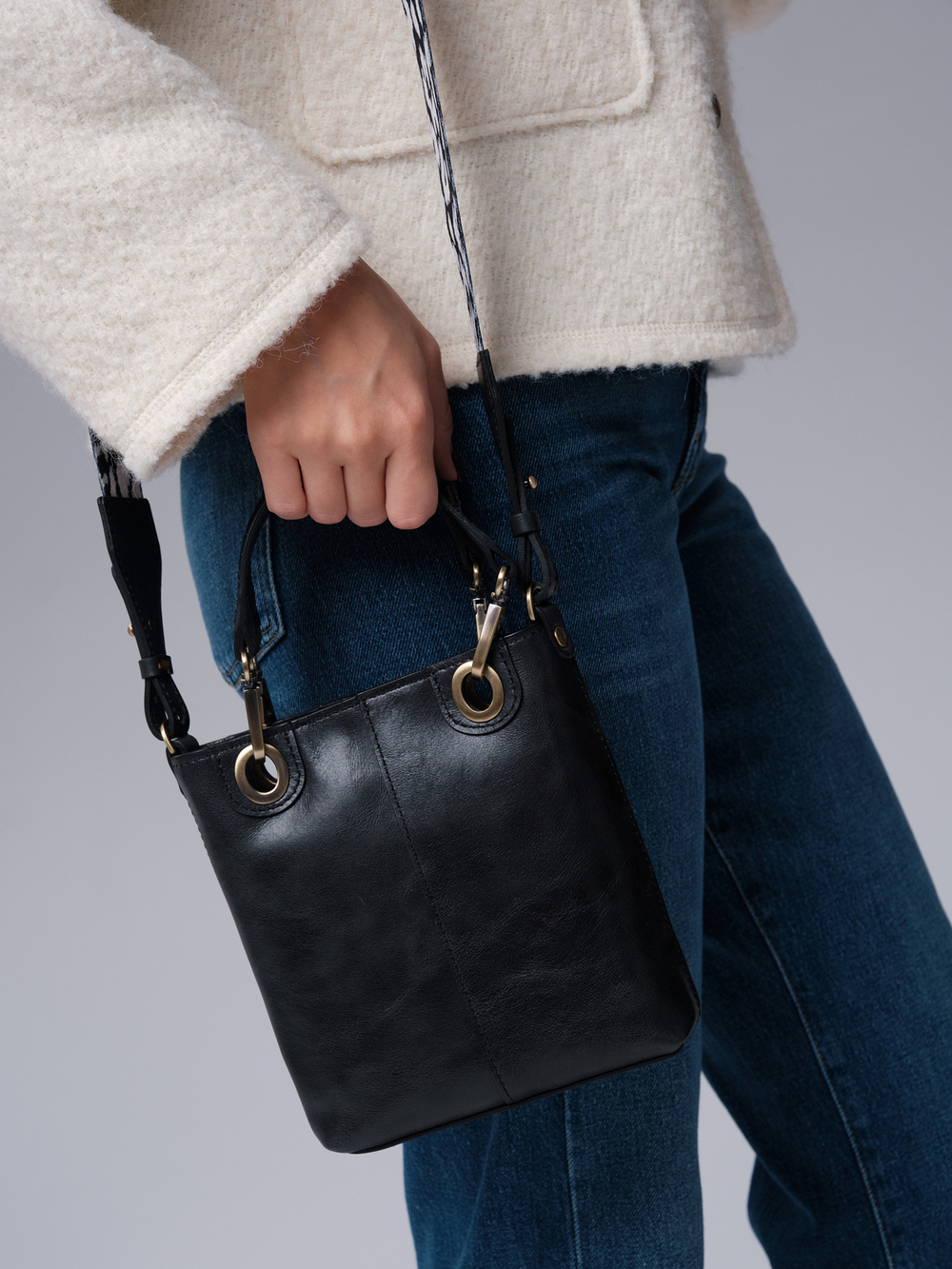 Сумка кожаная кросс-боди Deboro 30347 черный дым