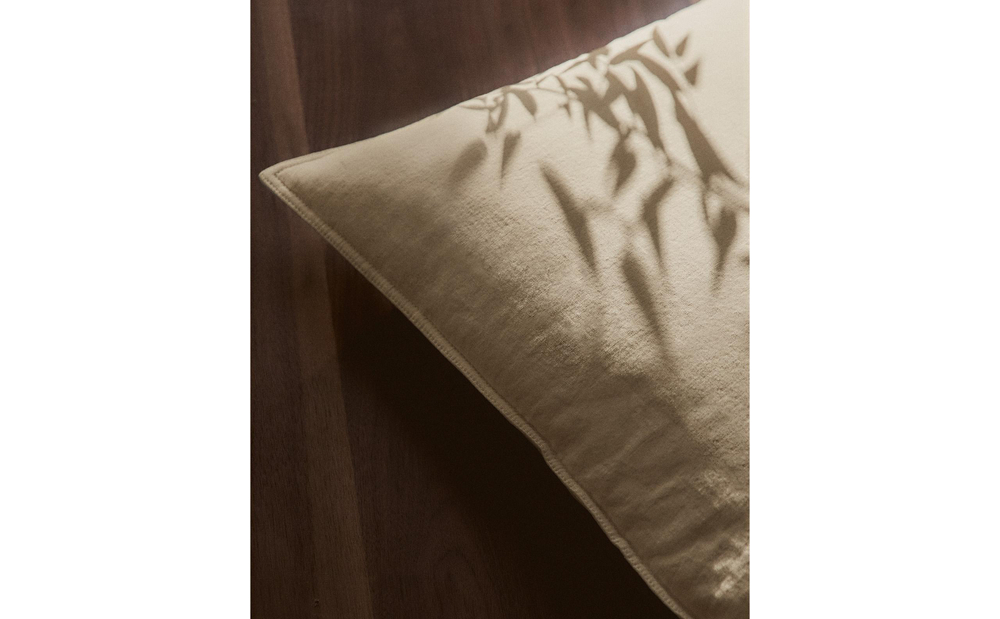 Zara Home наволочка декоративная из льна, горчичный, 50x50 см