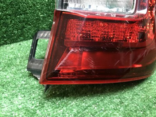 Фонарь правый внешний Subaru Outback 5 (2014-2018)