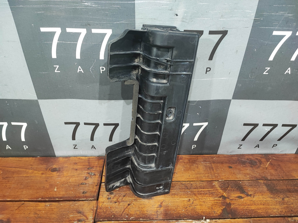 Дефлектор радиатора левый Hyundai Solaris 2 (HCR) 17-нв Б/У Оригинал 25321H5100