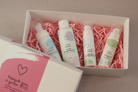 Набор для ежедневного ухода за сухой и нормальной кожей лица