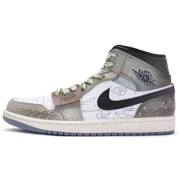 【 】 Jordan Air Jordan 1 Mid 811