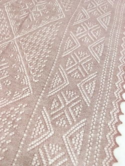 Оренбургский пуховый палантин А16070-06 магнолия