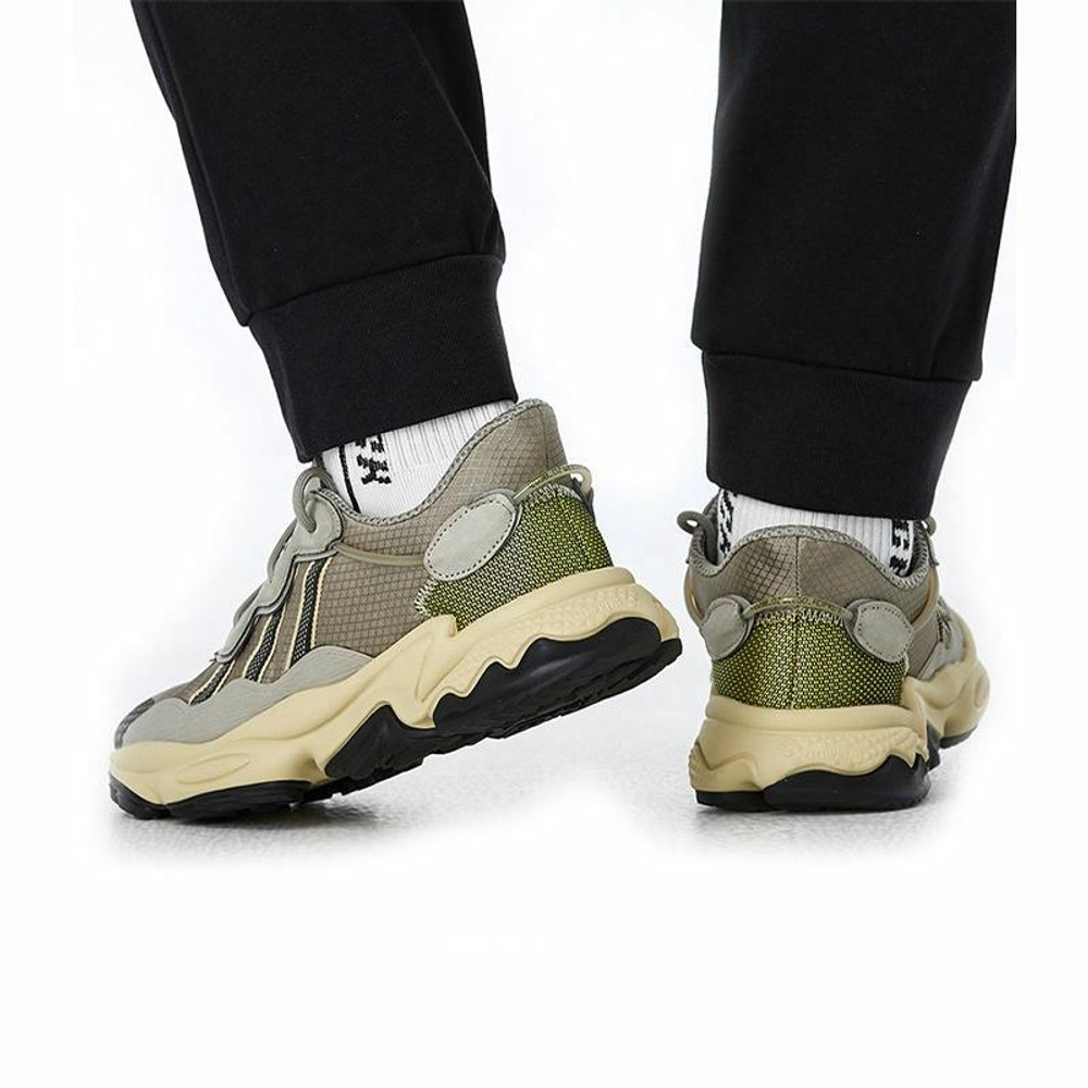 Кроссовки Adidas Originals Ozweego Tr