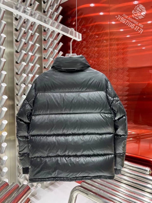 Пуховик Prada