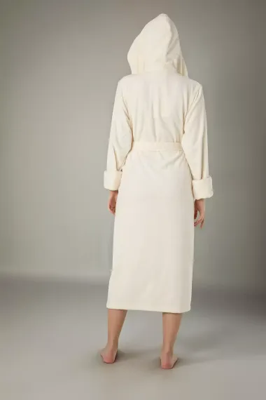 Халат женский с капюшоном  4035 кремовый  NUSA