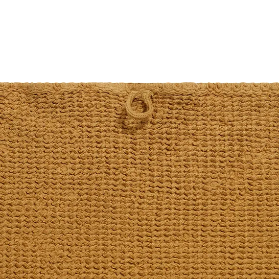 Полотенце банное из умягченной вафли цвета охры из коллекции essential, 70x140 см