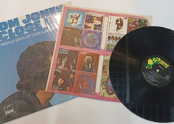 Винтажная виниловая пластинка LP Tom Jones Close Up (USA 1972)