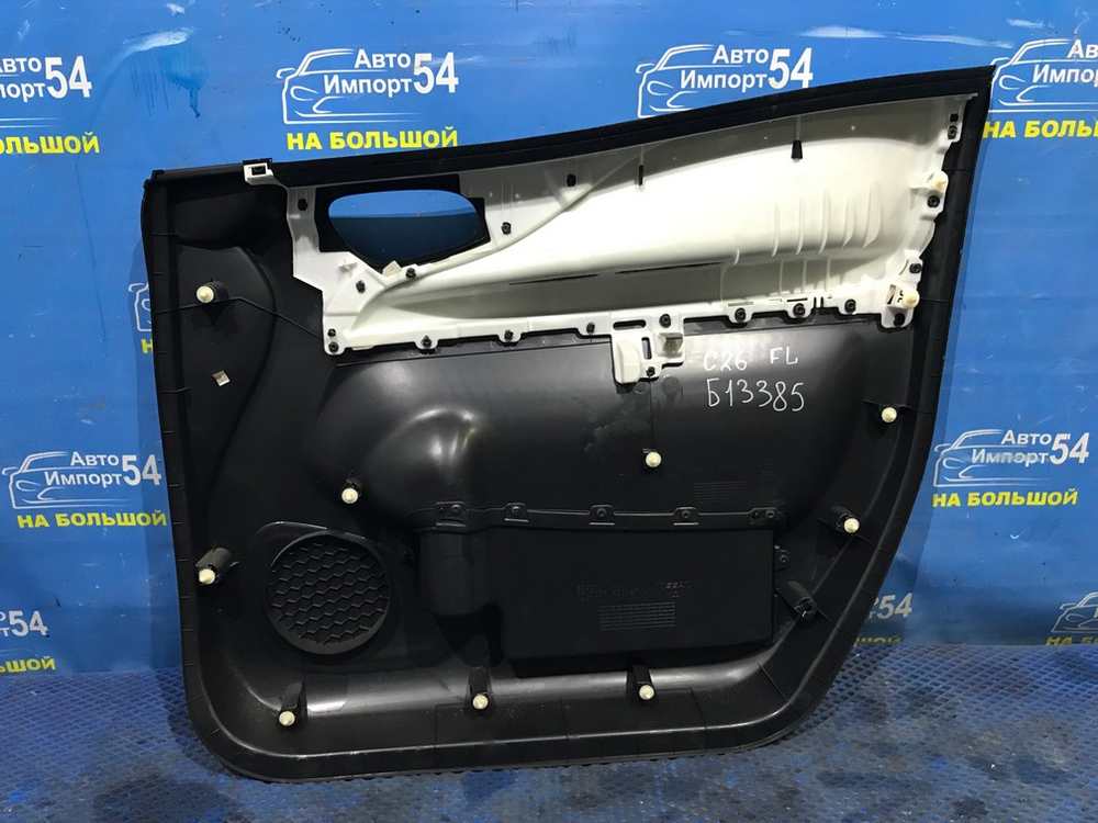 Обшивка двери NISSAN SERENA 2010-2016