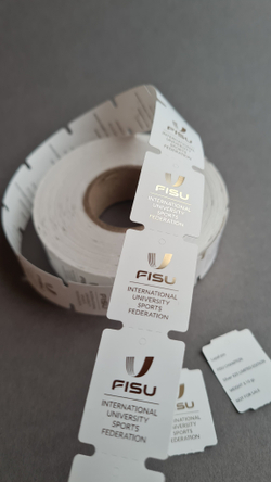 Бирки 24*33 мм. Печать золотой фольгой. 1 рул = 1 000 шт