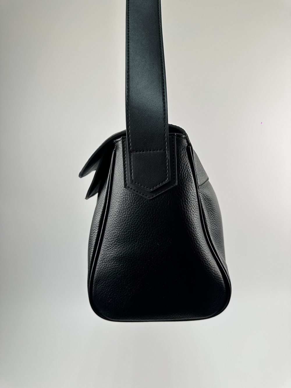 Сумка Pinko Leaf Hobo