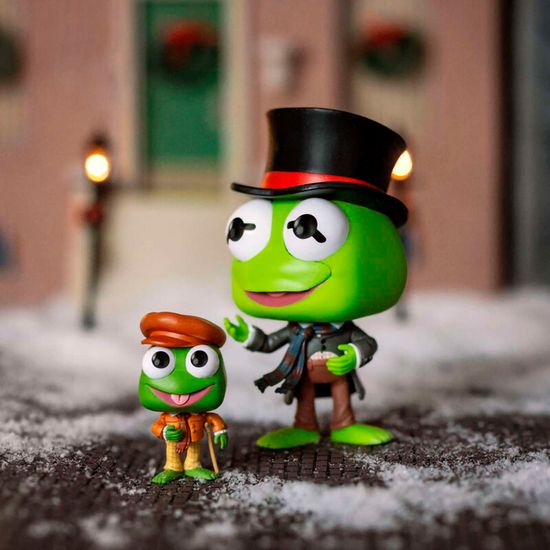 Фигурка Funko POP! Movies Disney Muppets Christmas Carol Bob Cratchit w/Tiny Tim (1457) 72414 / Фигурка Фанко ПОП! по мотивам фильма "Рождественская сказка Маппетов", Боб Крэтчит и Тим