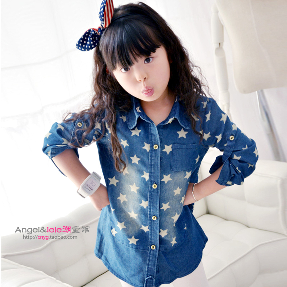 Рубашка детская джинсовая с принтами звезд