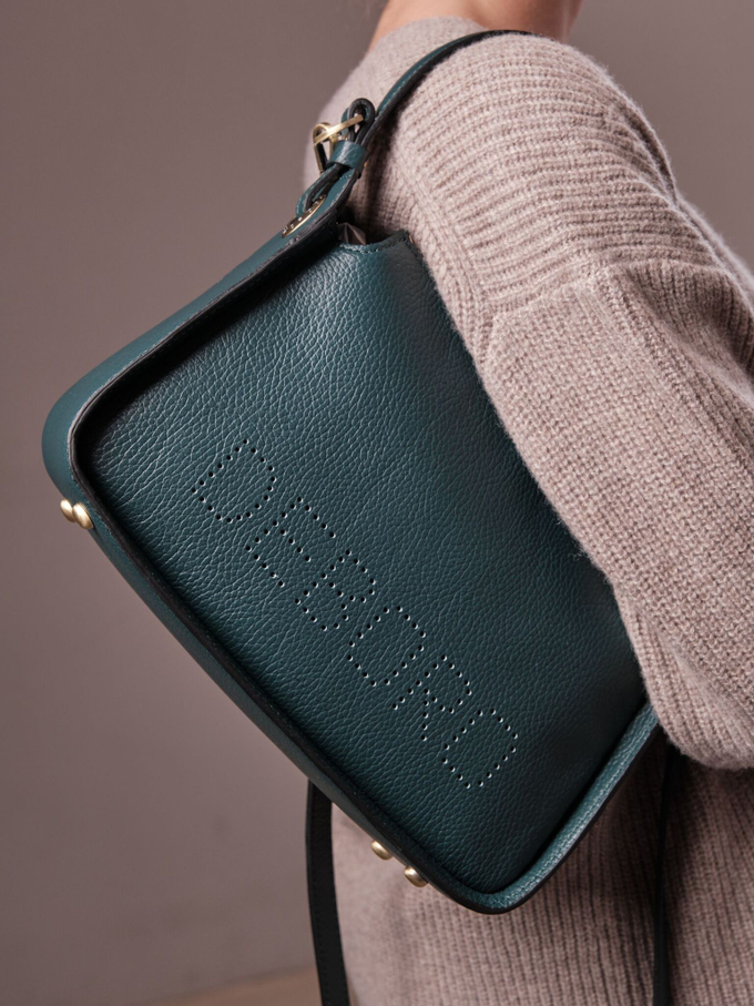 Сумка кожаная на плечо темно-зеленая