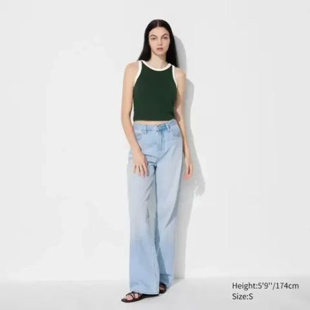 UNIQLO УКОРОЧЕННЫЙ ТОП-БЮСТГАЛЬТЕР БЕЗ РУКАВОВ В РУБЧИК, ТЕМНО-ЗЕЛЕНЫЙ