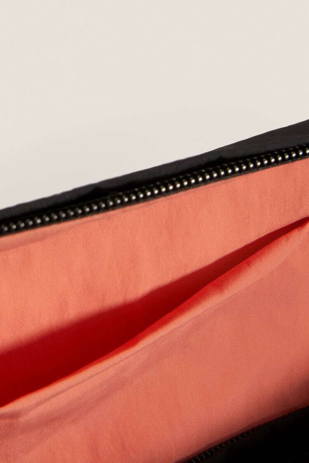 ZARA HOME МАЛЕНЬКАЯ СУМКА ДЛЯ ТУАЛЕТНЫХ ПРИНАДЛЕЖНОСТЕЙ, ЧЕРНЫЙ