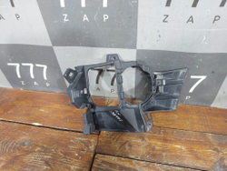 Кронштейн ПТФ правый Lexus RX 4 15-19 Б/У Оригинал 5212548091