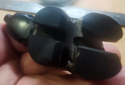 Медведь гагат