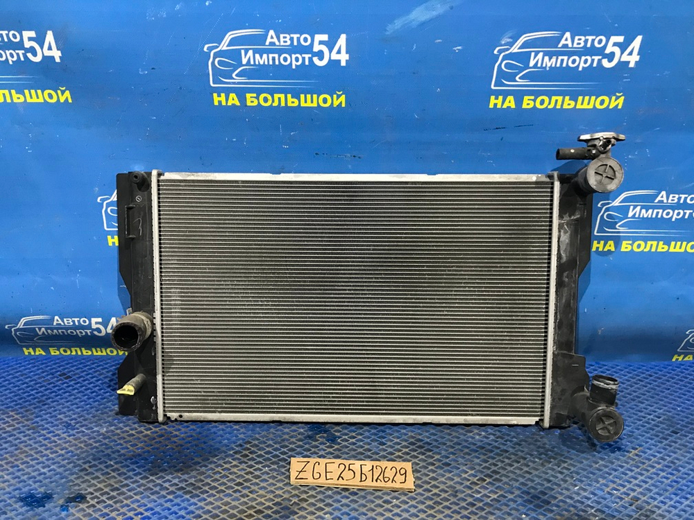 Радиатор двигателя TOYOTA WISH 2009-2017